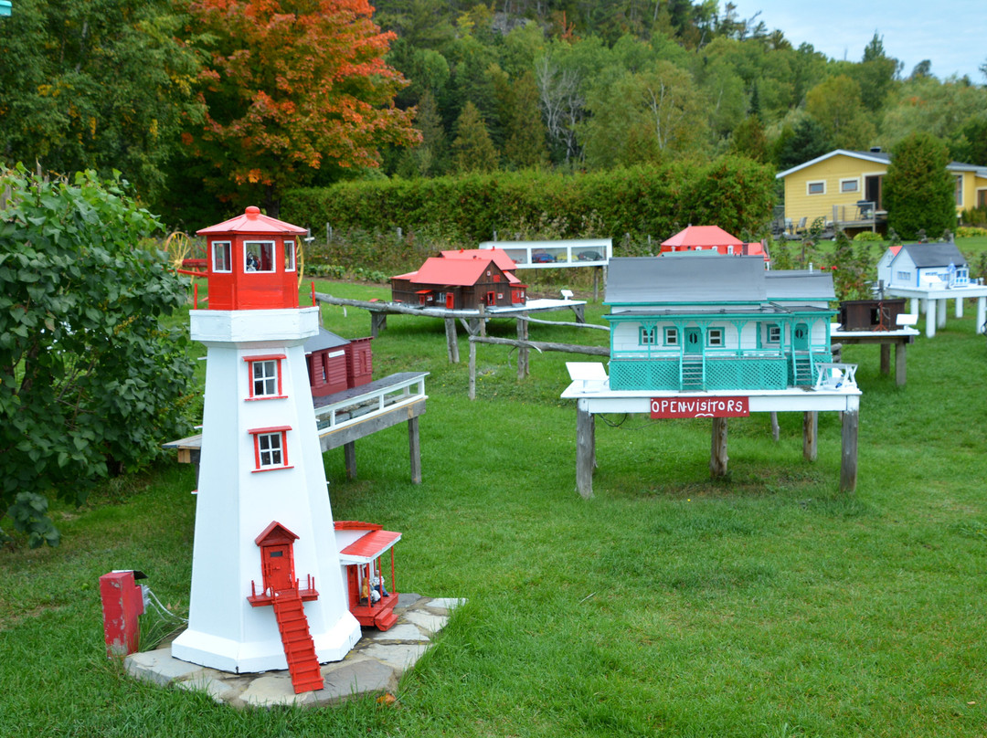 Village Miniature-Les Eboulements必去景点