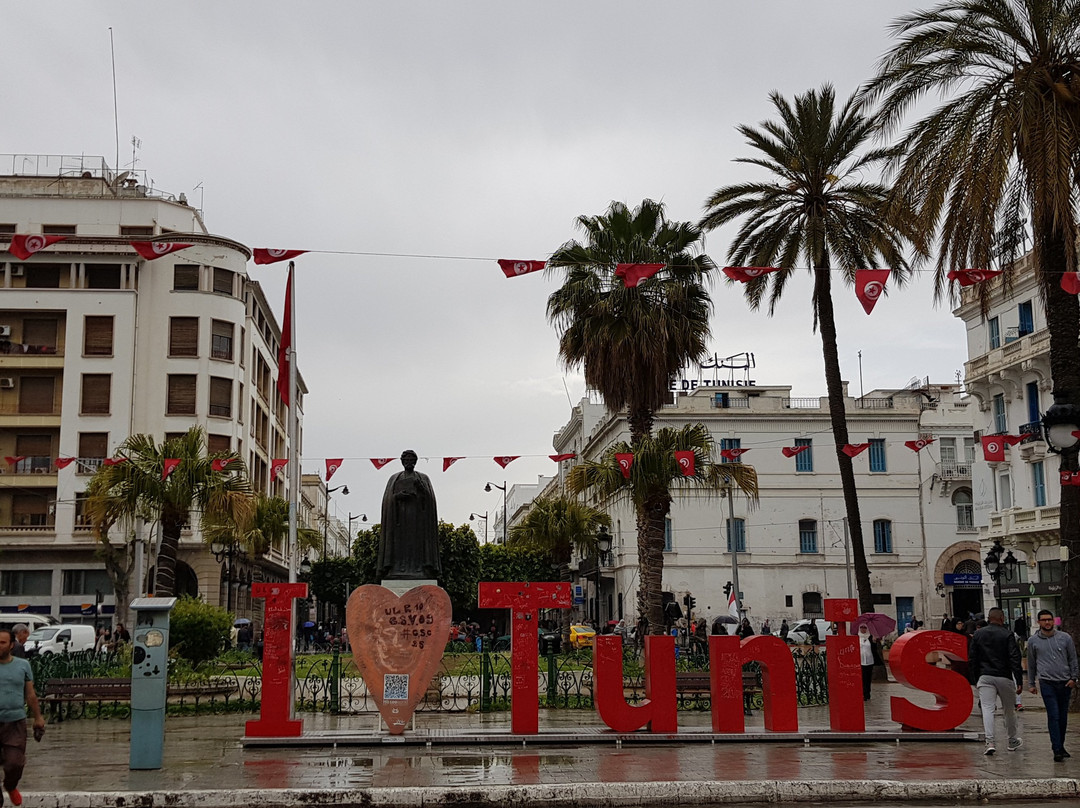 Monument to Ibn Khaldoun-突尼斯必去景点