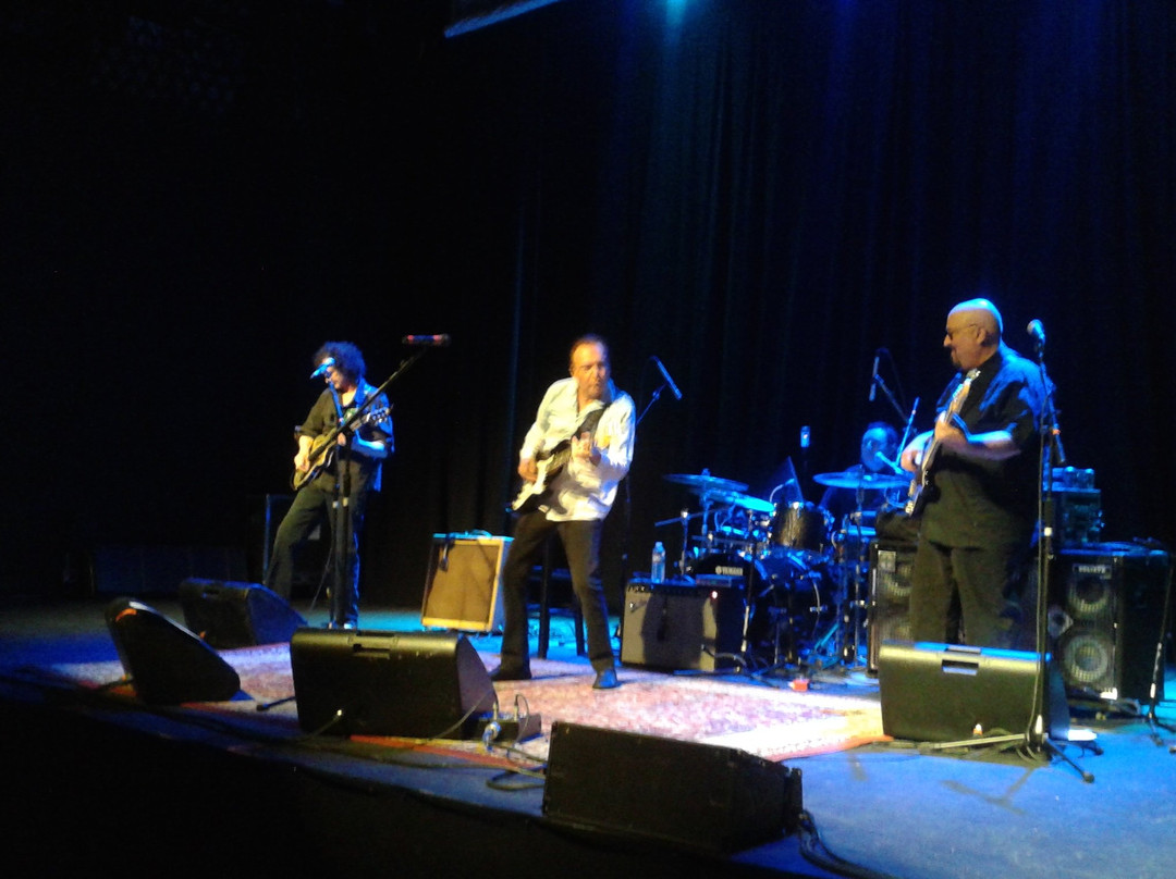 East Greenwich旅游景点-The Greenwich Odeum