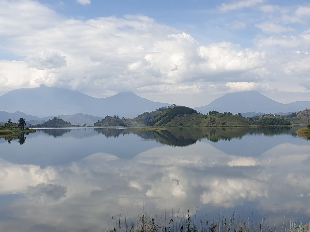 Lake Mutanda Canoe Trekking-Kisoro必去景点