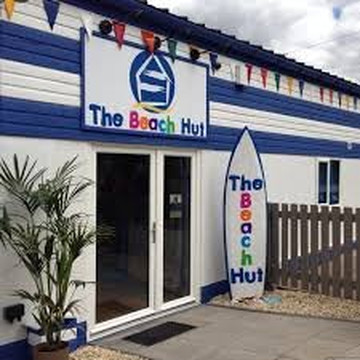 The Beach Hut-Norton Canes必去景点