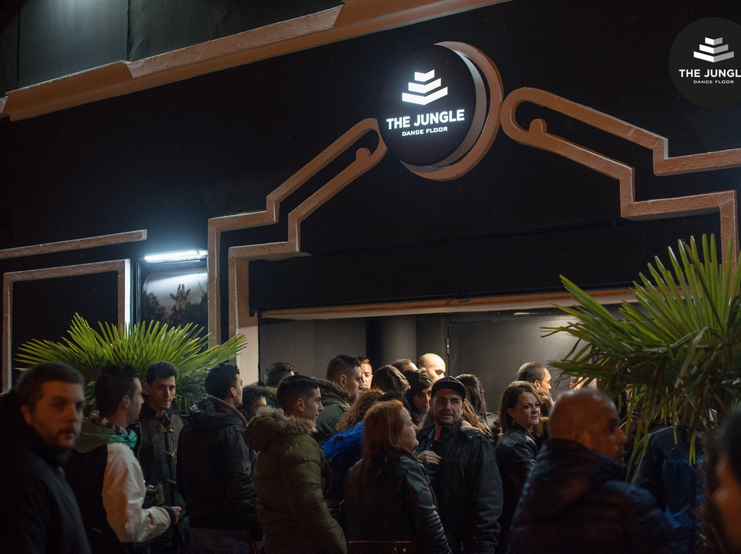 The Jungle Dancefloor-Carrizo de la Ribera必去景点