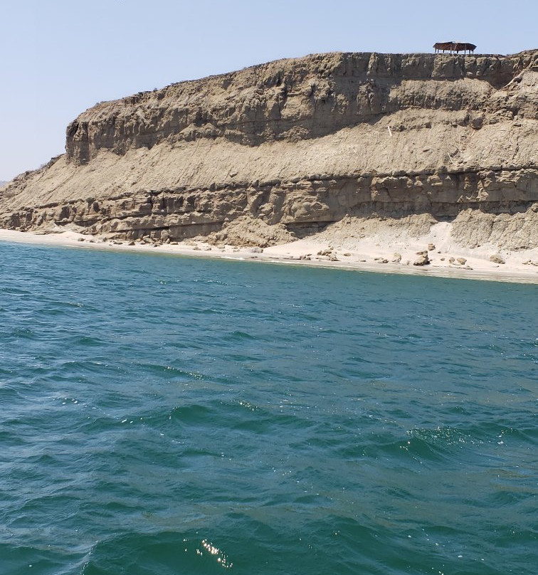 Nuro beach-Organos必去景点