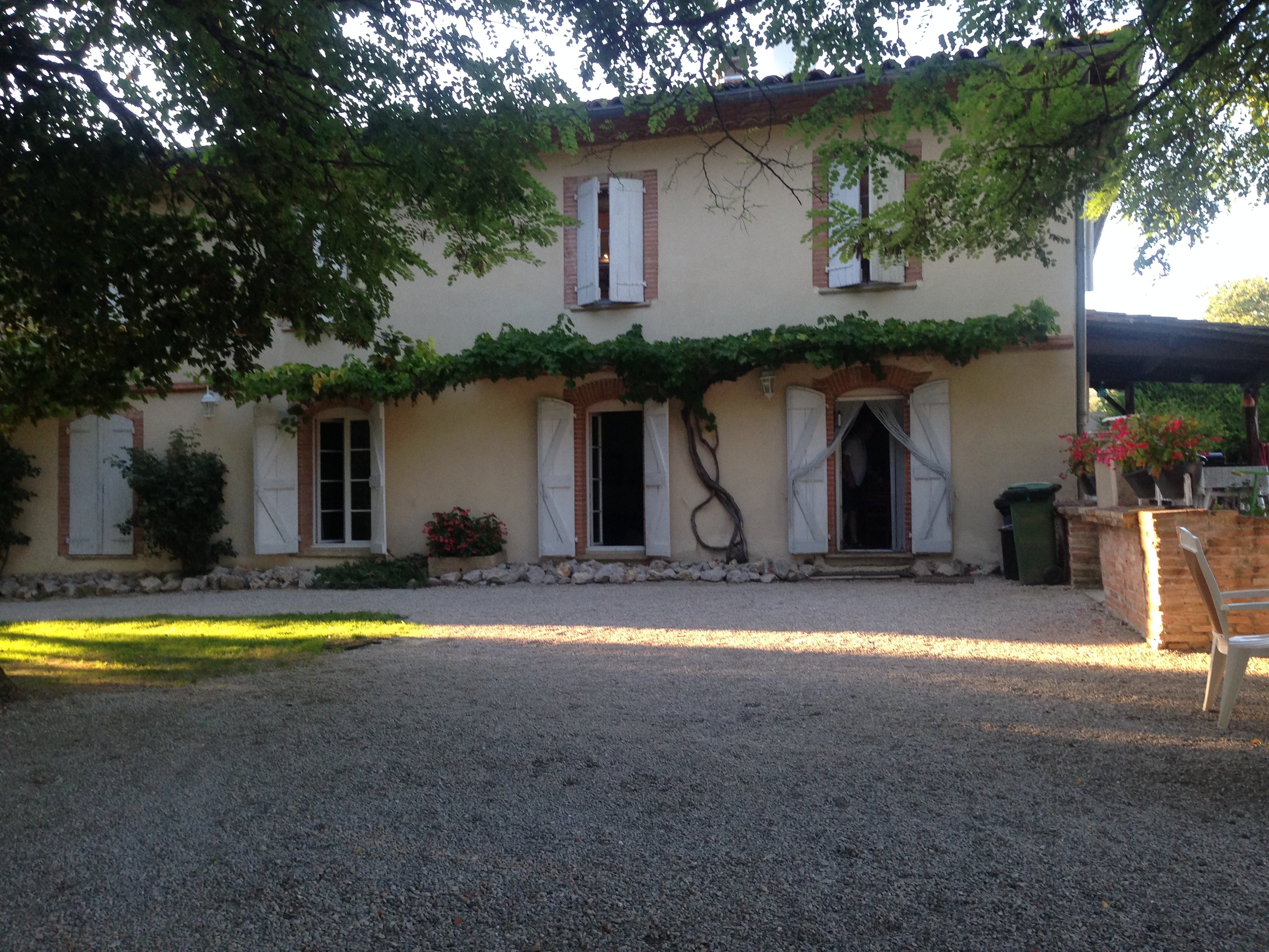 Domaine Lagarrigue-官方