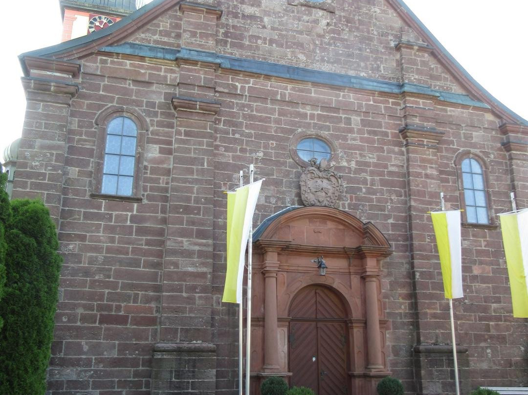 Klosterkirche Mariä Himmelfahrt-Sankt Margen必去景点
