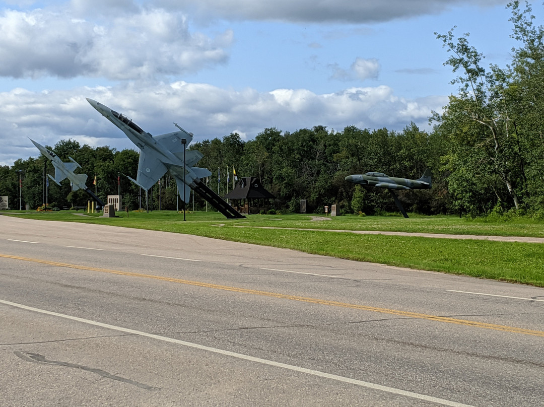 CFB Cold Lake-冷湖必去景点