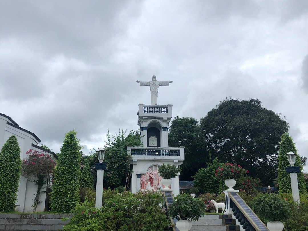 Marian Orchard景点图片
