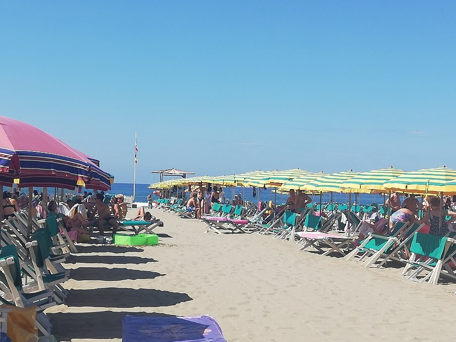 Skikki Beach-Cinquale必去景点