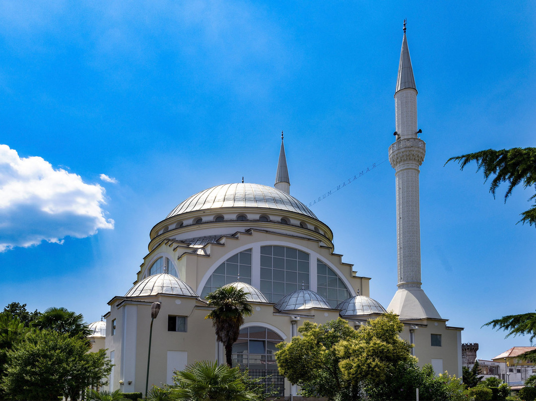 Ebu Bekr Mosque-Shkoder必去景点
