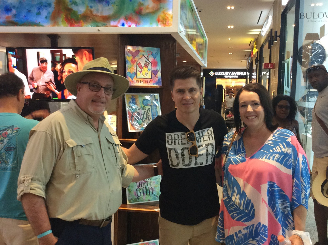 Ivan Guaderrama Gift Shop-卡波圣卢卡斯必去景点