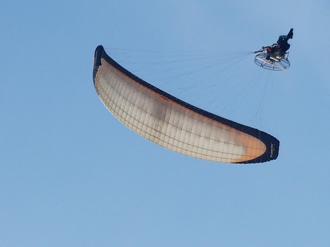 Muriya Tours-泗水必去景点