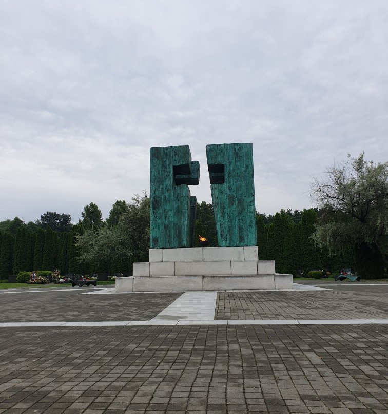 Ovcara Memorial Center-武科瓦尔必去景点