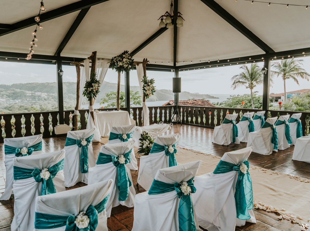 Condovac la Costa主图