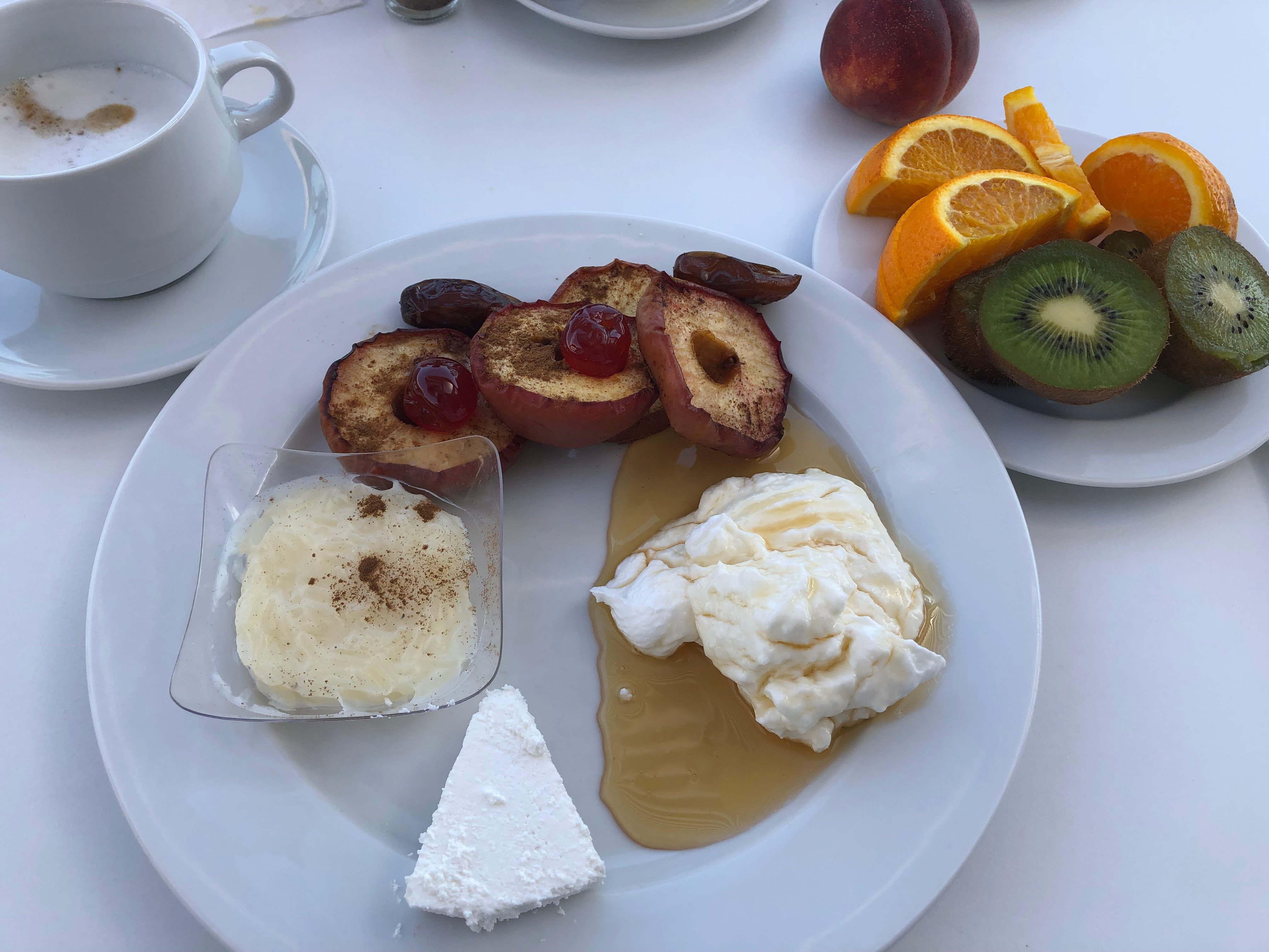 Almyros Beach Resort & Spa-餐饮