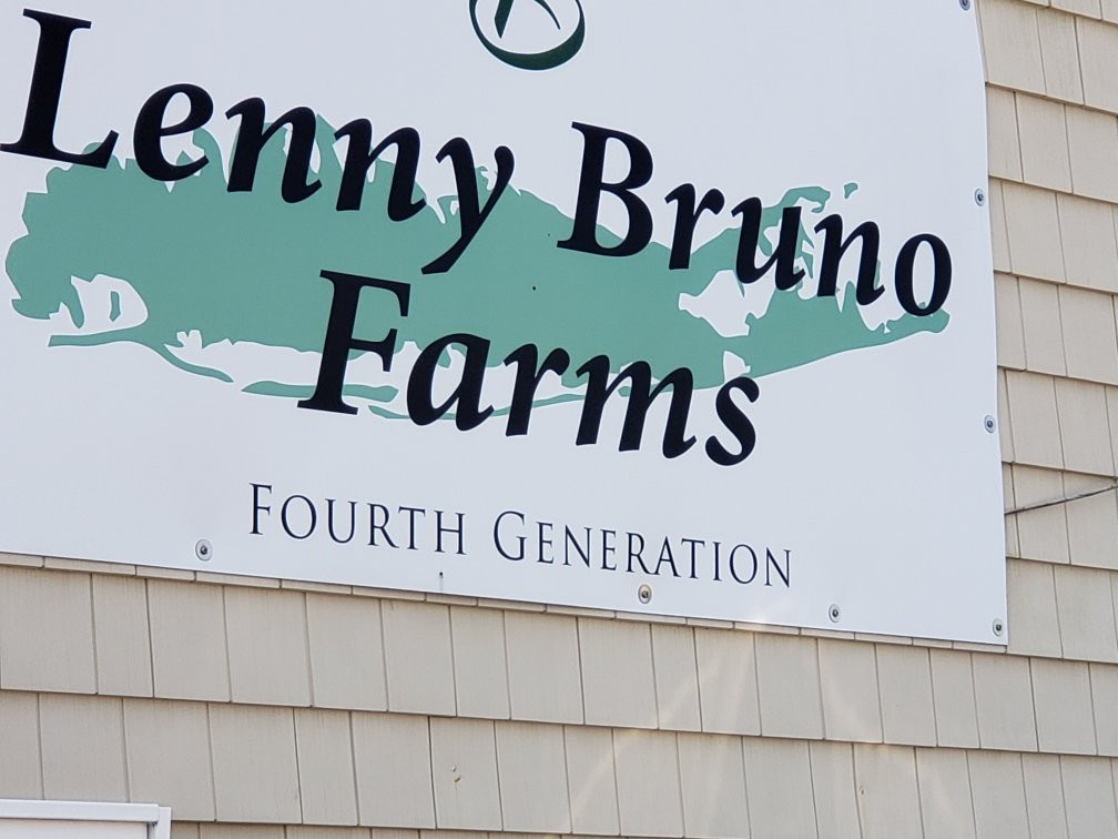 Lenny Bruno Farms景点图片
