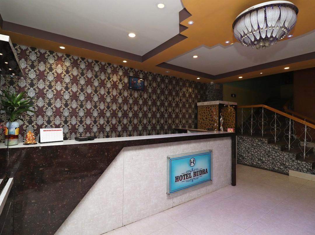 OYO 33444 Hotel Rudra主图