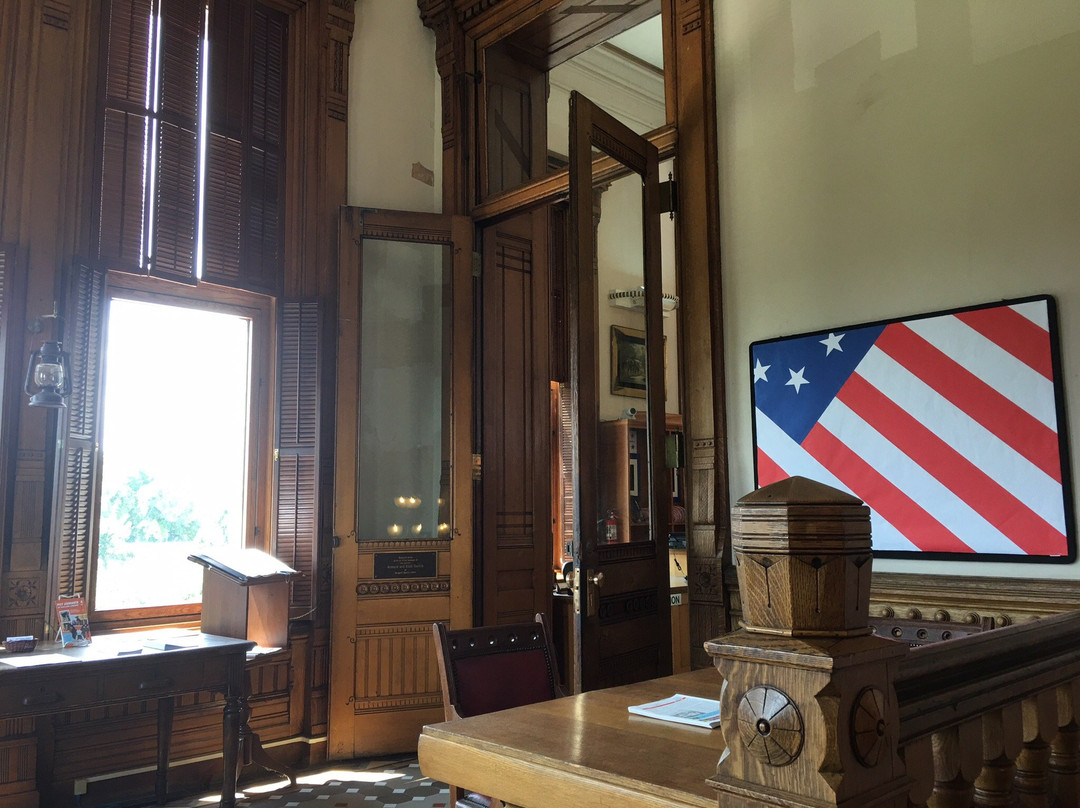 Willard Library-埃文斯维尔必去景点