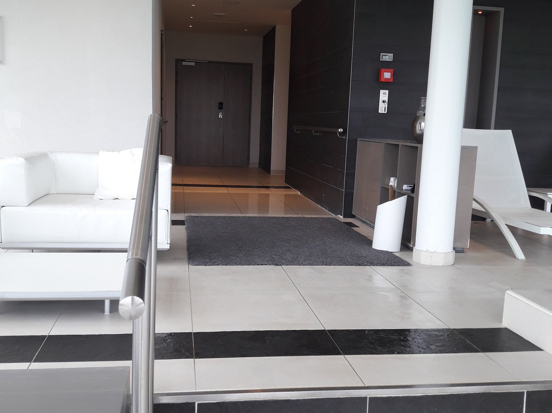 拉巴特飯店主图