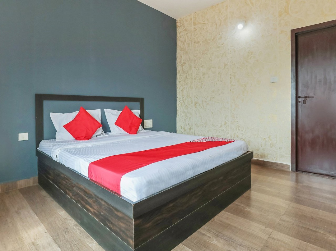 OYO 24602 City Residence主图