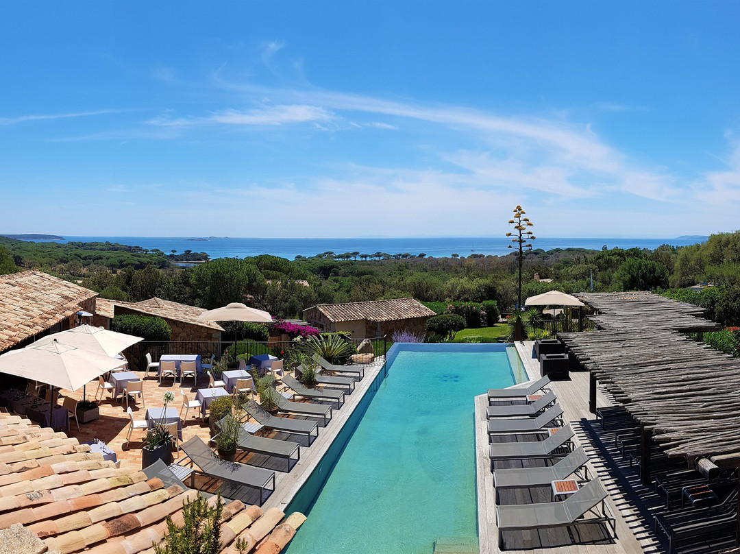 贝尔舍伊巴隆巴热亚酒店主图