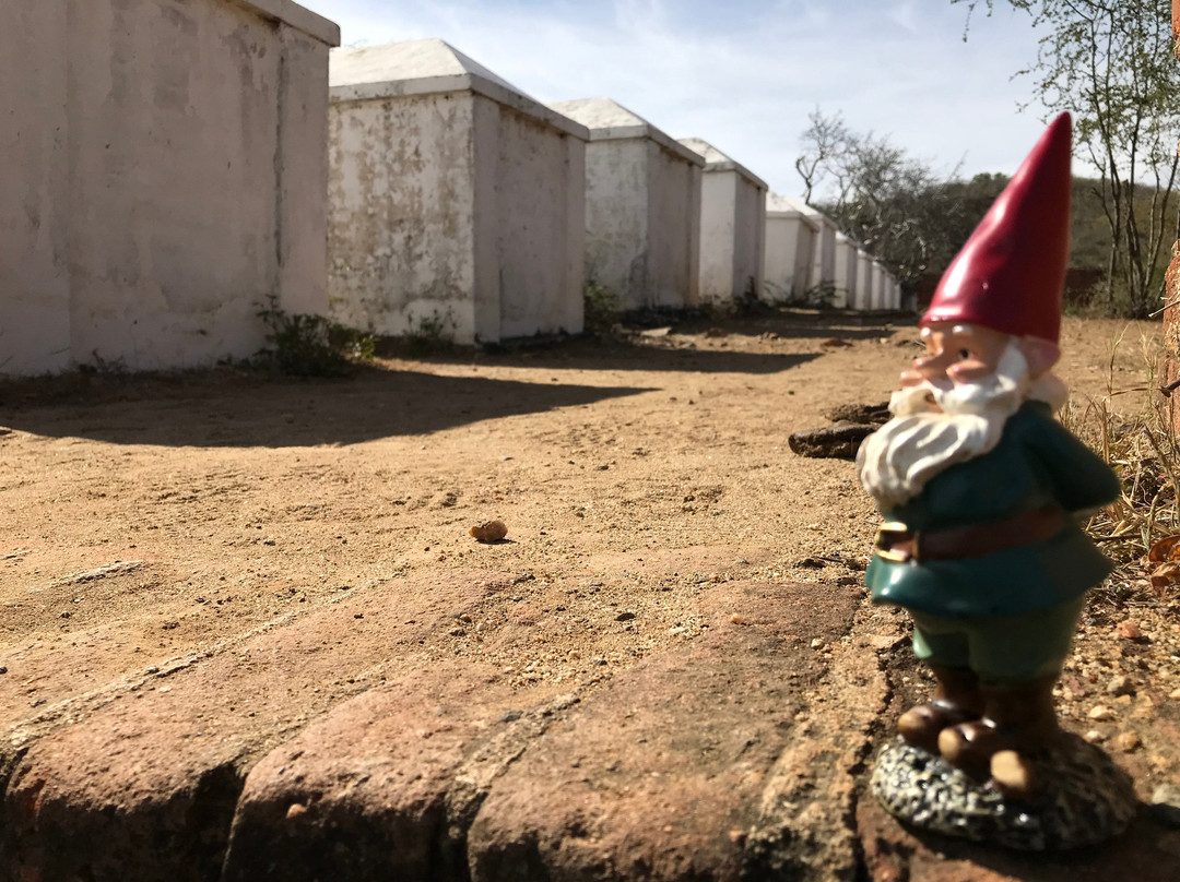 Panteon Ingles-El Triunfo必去景点