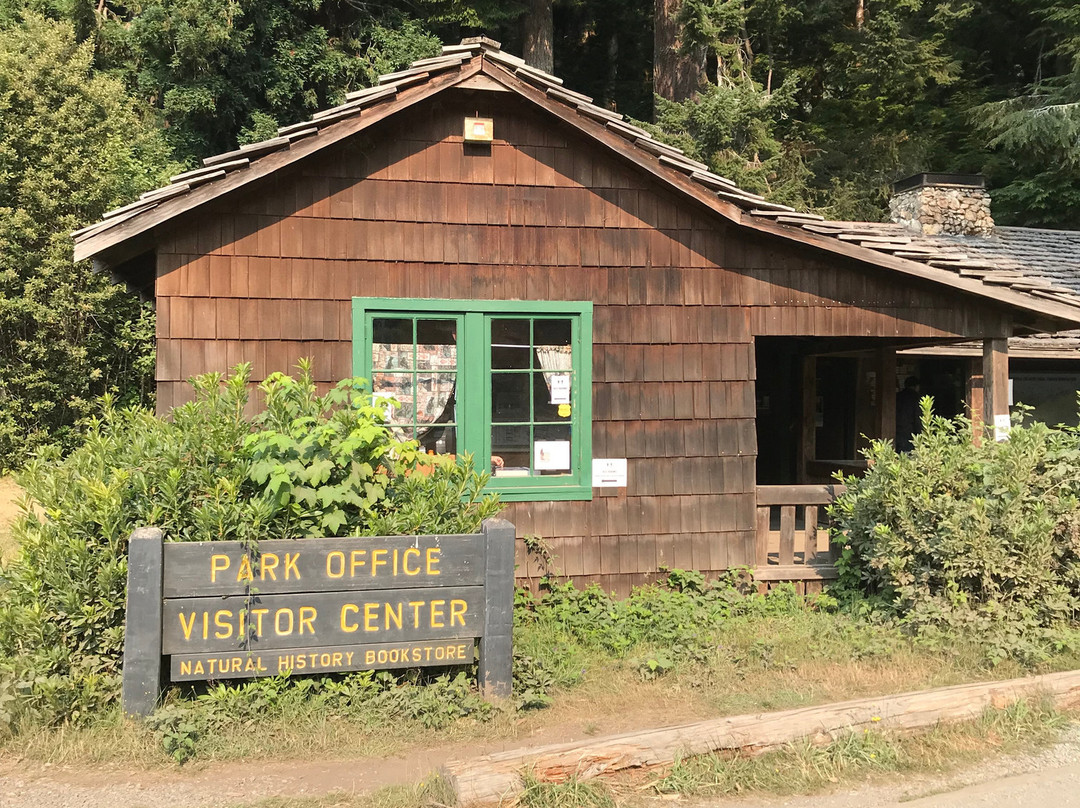 Prairie Creek Visitor Center景点图片