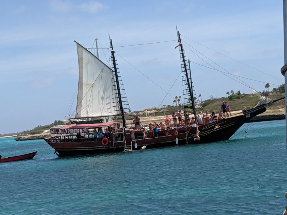 Jolly Pirates Cruises景点图片