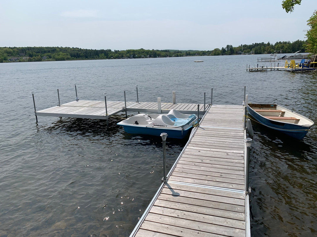 The Lake House at Ferry Point主图