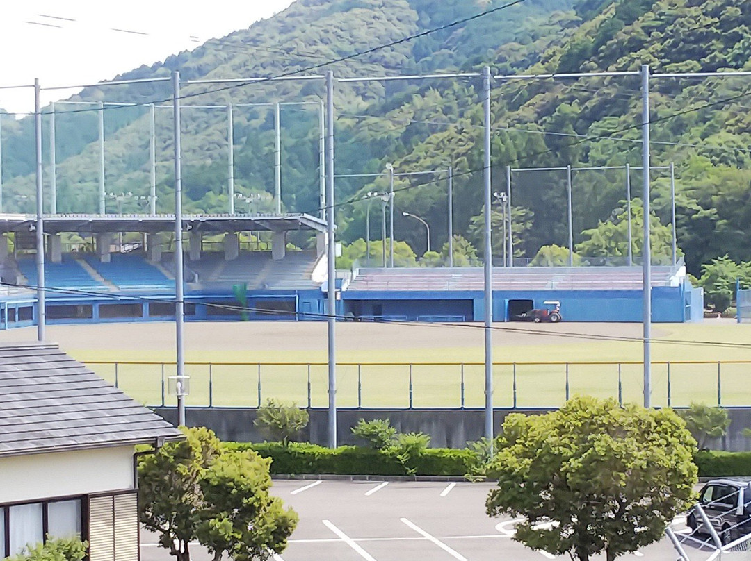 Yasunami Sports Park Citizens Sports Center-四万十市必去景点