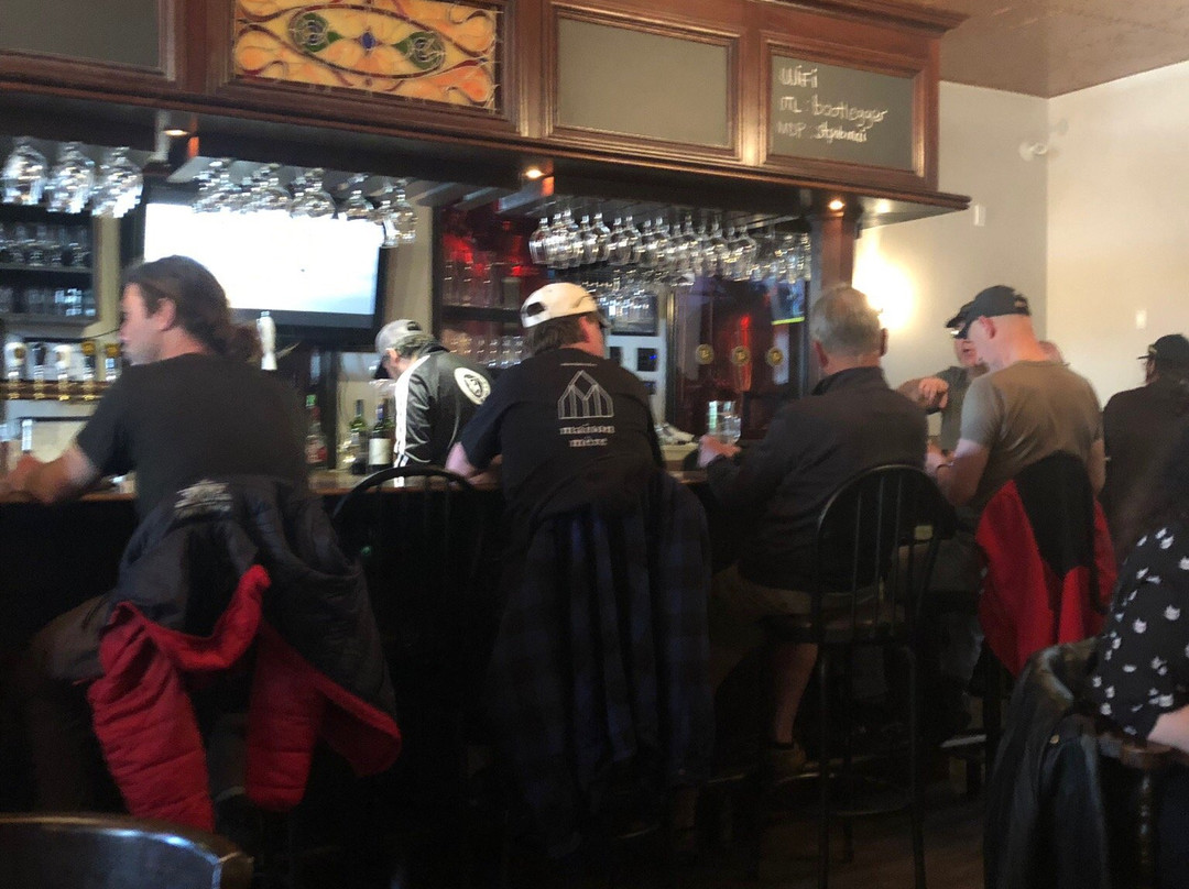 Microbrasserie Charlevoix (BaieStPaul)餐厅/美食点评 餐厅地址/餐厅电话/餐厅周边信息/餐厅