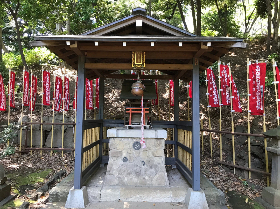 Maruyama Zuishin Inari Daimyojin景点图片