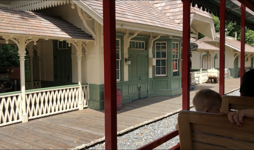 Disneyland Railroad-阿纳海姆必去景点