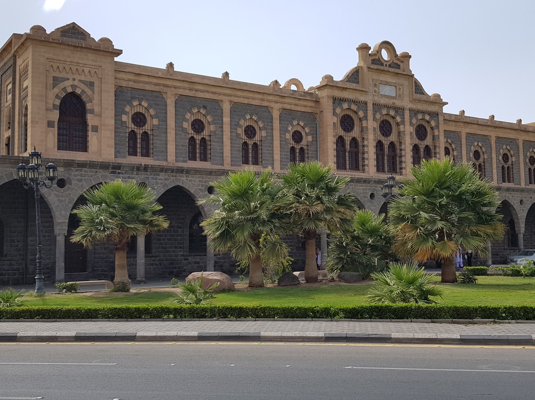 Al-Madina Museum景点图片