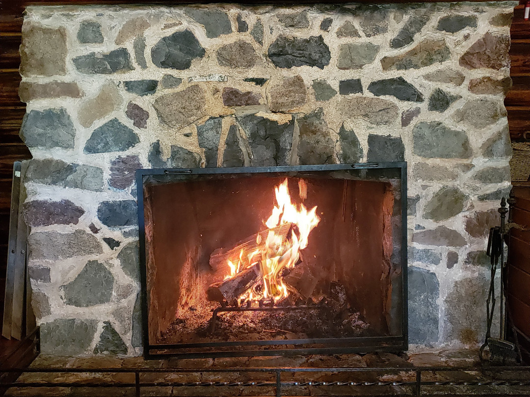 Corbett Lake Lodge主图