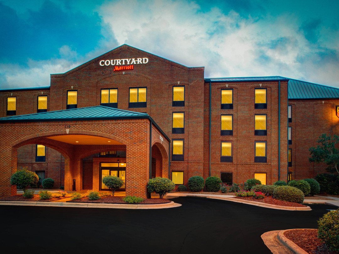 Courtyard by Marriott New Bern主图