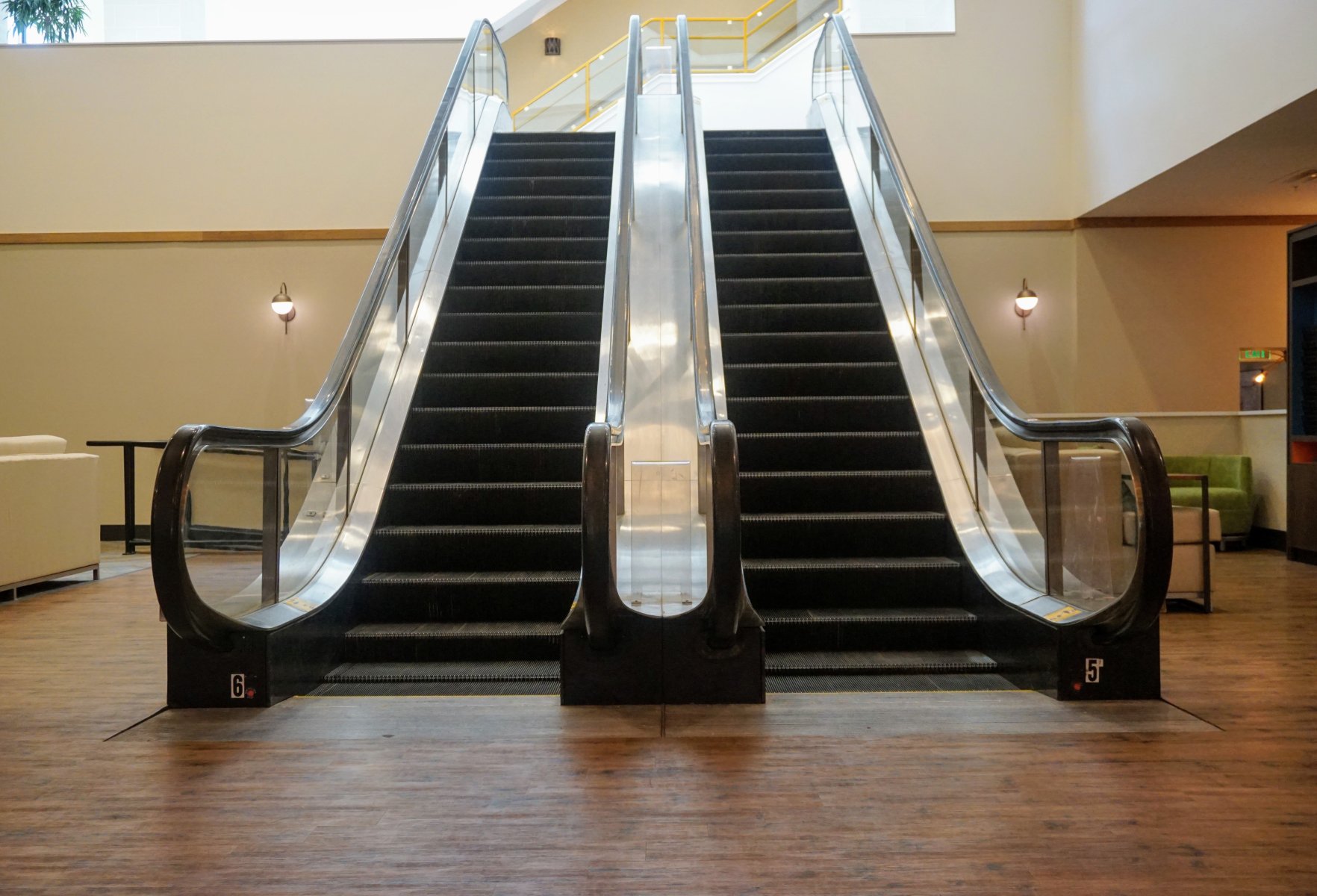 兰卡斯特假日酒店-官方