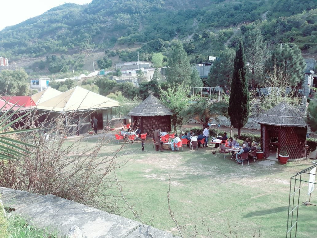 Sangada餐馆和美食-Shahdara valley restaurant