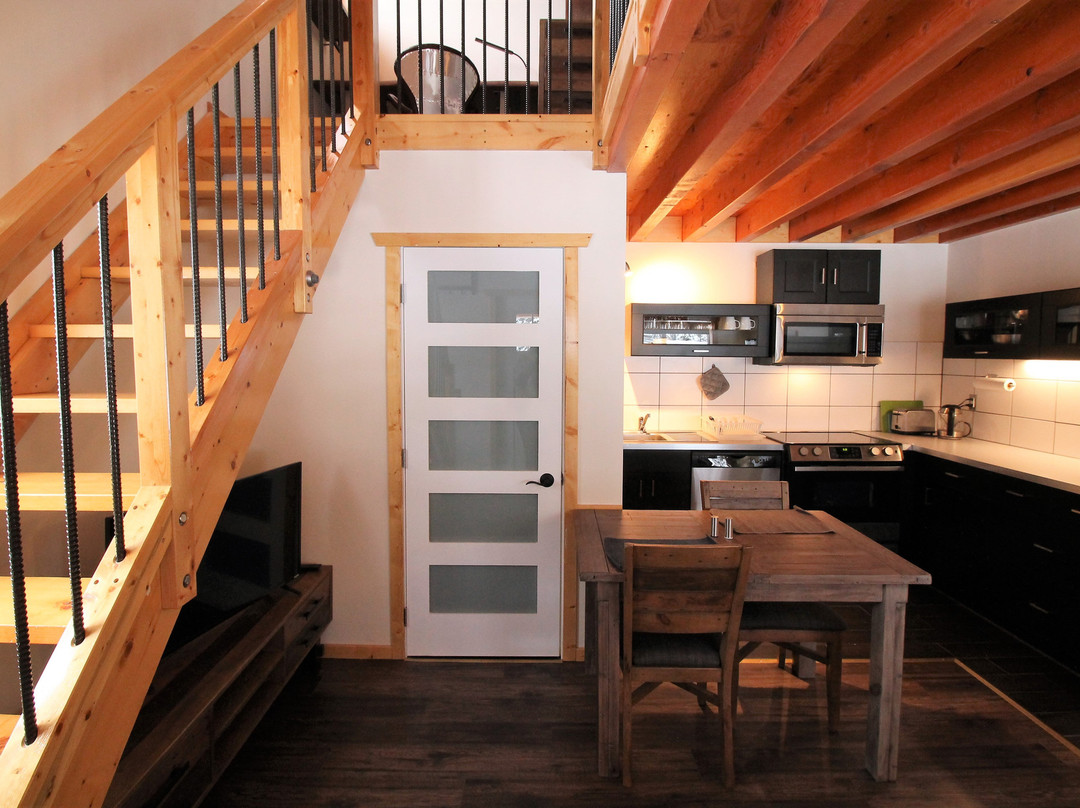 Anahim Lake旅游攻略图片