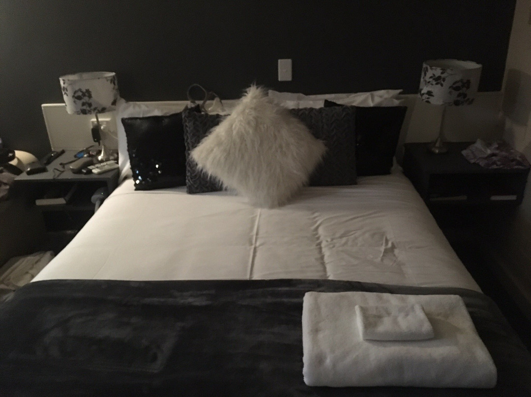 Sandpipers at Millicent主图