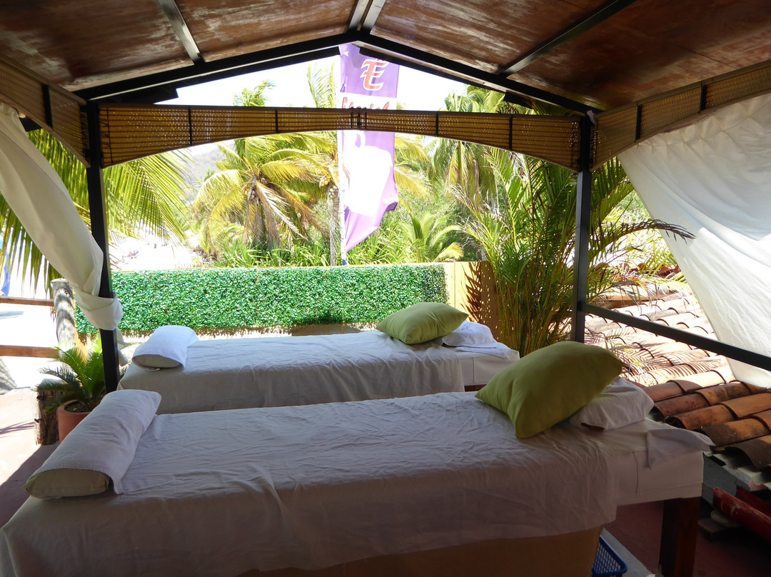 Deisy's Massage-芝华塔尼欧必去景点