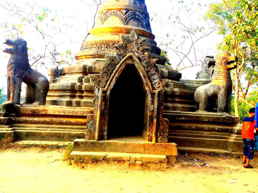 Adinath Temple景点图片