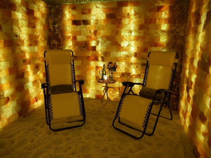 Himalaya Salt Cave-Middleton Cheney必去景点