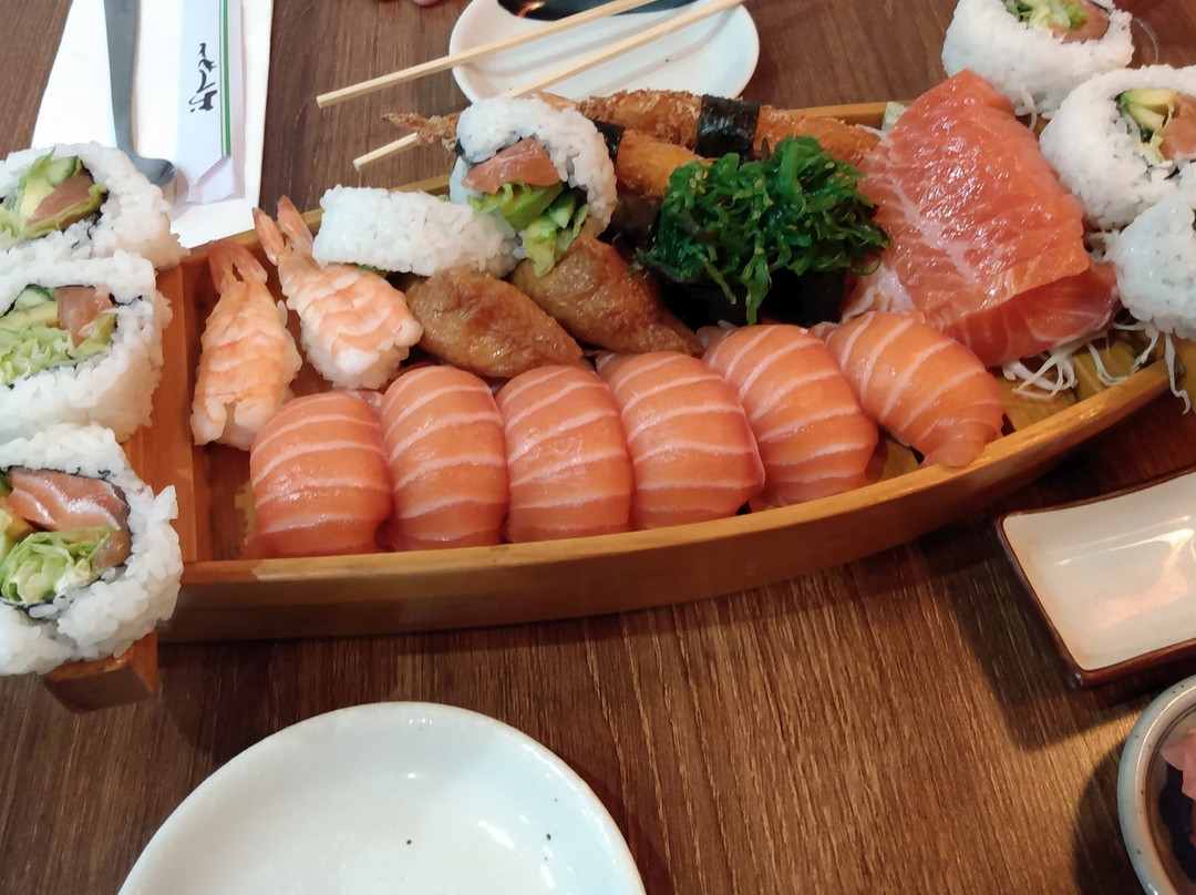 Akarui Japanese Sushi Bar