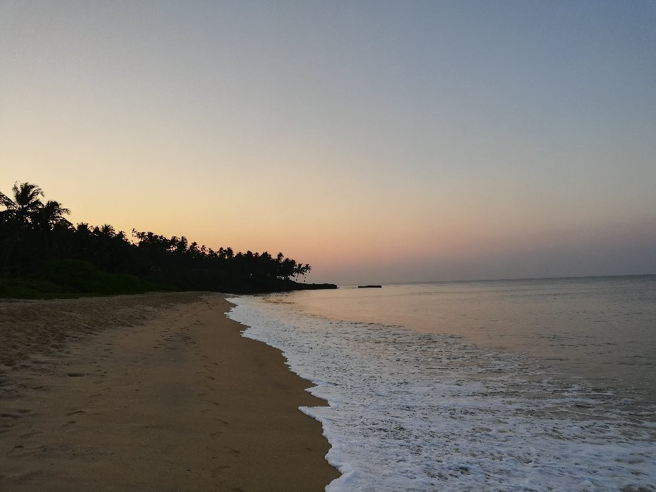 Thottada Beach景点图片