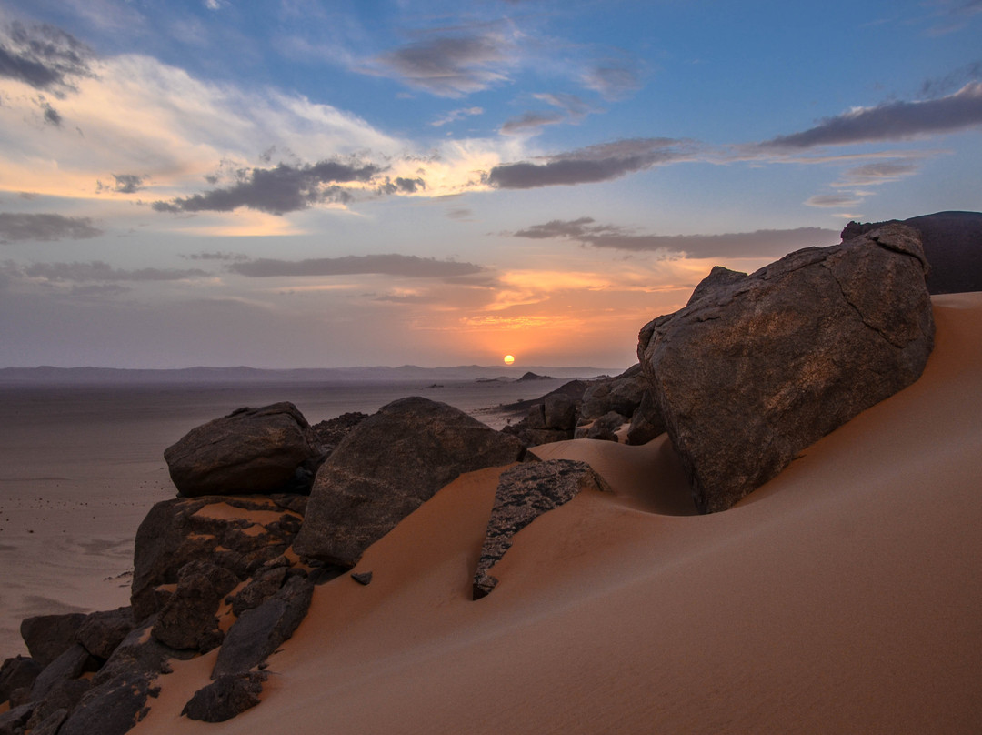 Tinariwen Tours景点图片