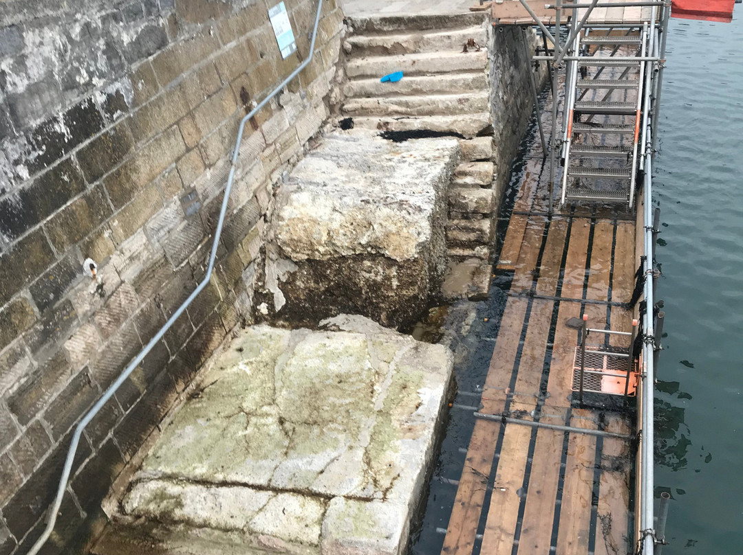 Mayflower Steps-普利茅斯必去景点