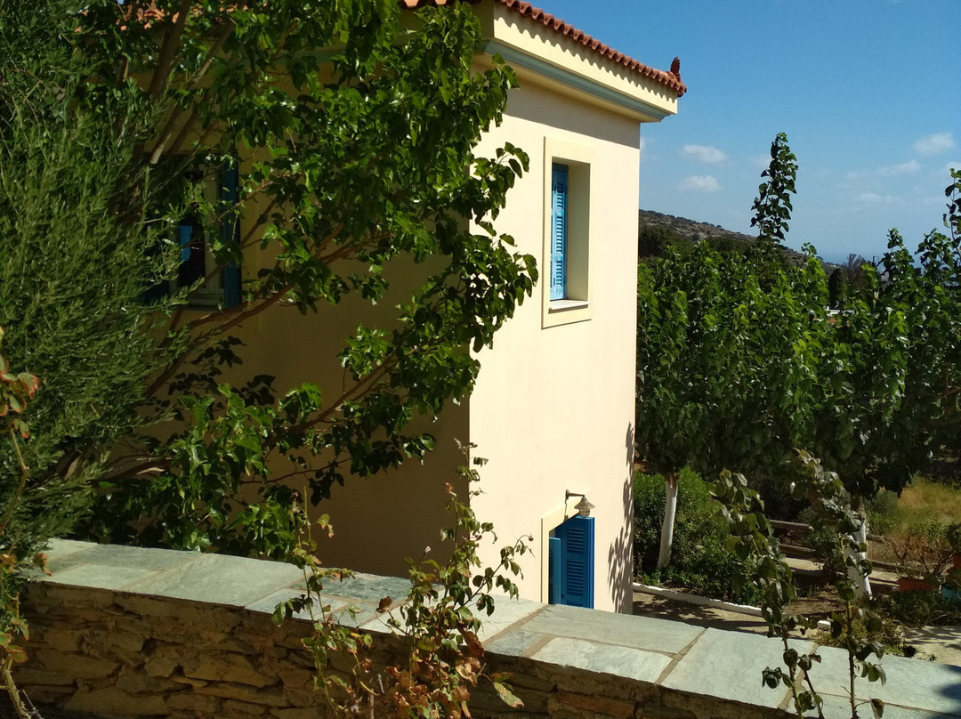 Mainades Maisonettes & Studios主图