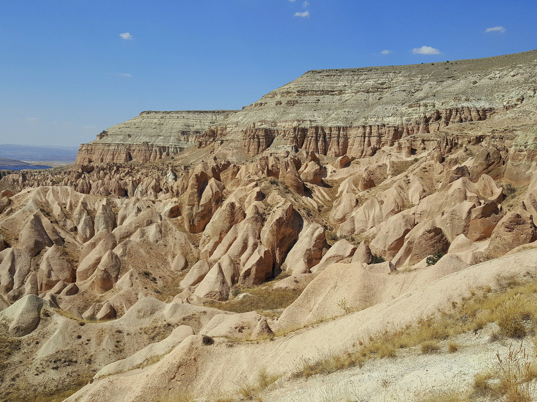 内夫谢希尔旅游景点-Red Valley