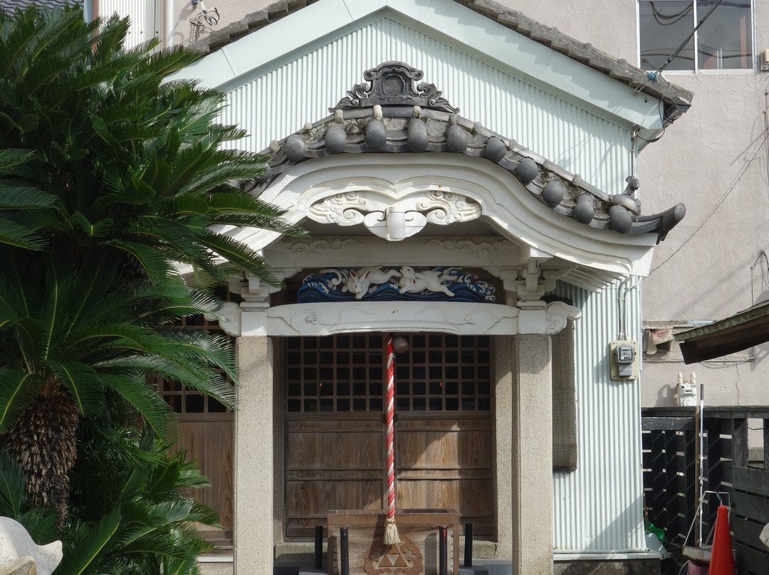 Ikutsushima Shrine景点图片