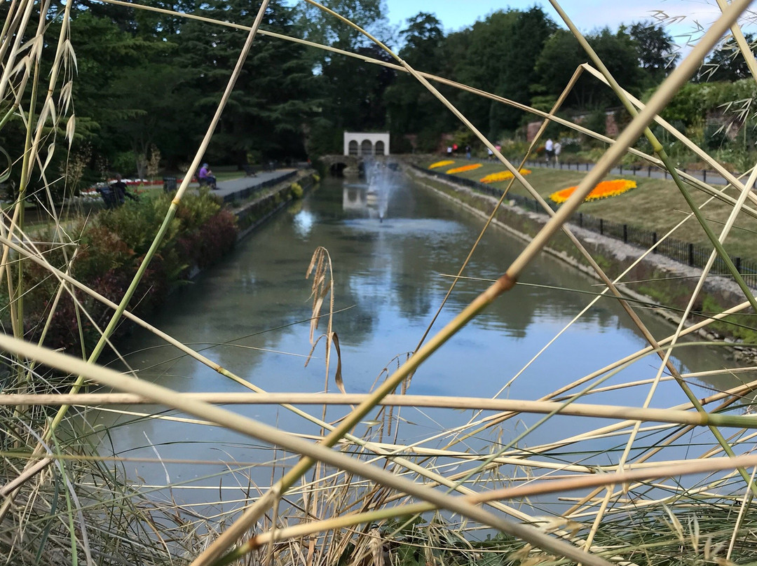 Canal Gardens景点图片